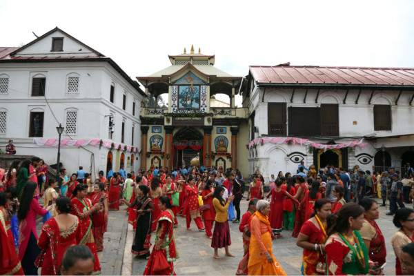 आज हरितालिका तीज, महादेवको उपासना गरेर मनाइँदै